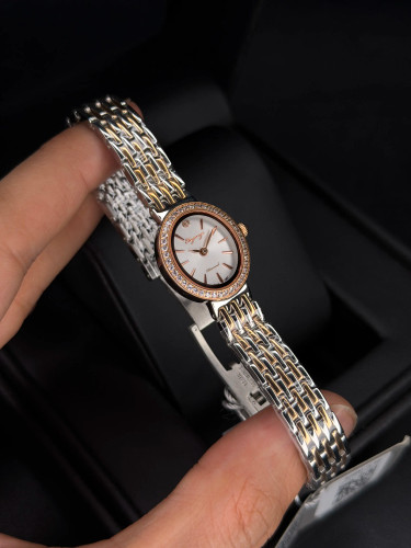 ساعت مچی زنانه کلاسیک الگنگسELEGANGS SL8324